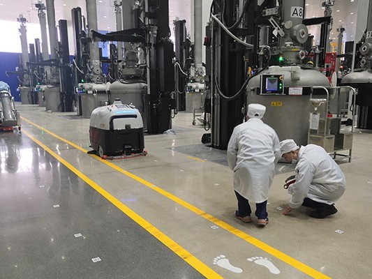 有了坦力工業(yè)無人掃地機器人，招工難？清潔難？不存在