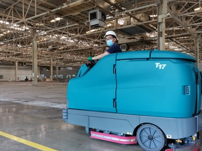 地下停車場(chǎng)應(yīng)該怎樣選擇洗地機(jī)？