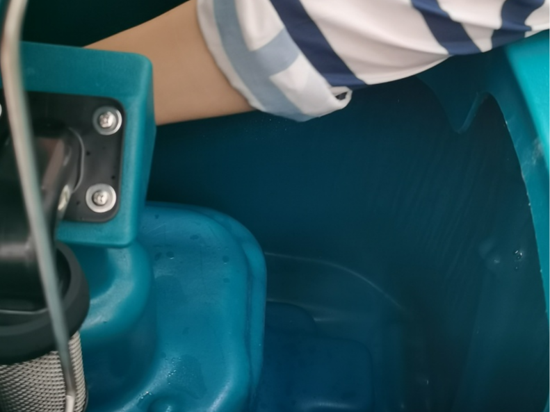 洗地機(jī)污水箱如何清洗？
