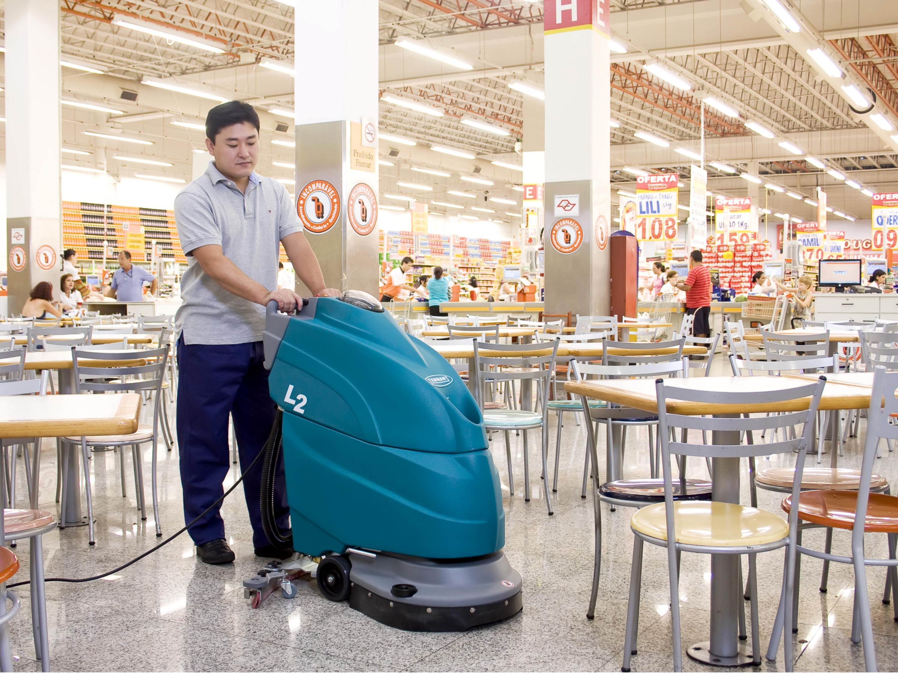 大型商場使用的是什么樣的洗地機(jī)？
